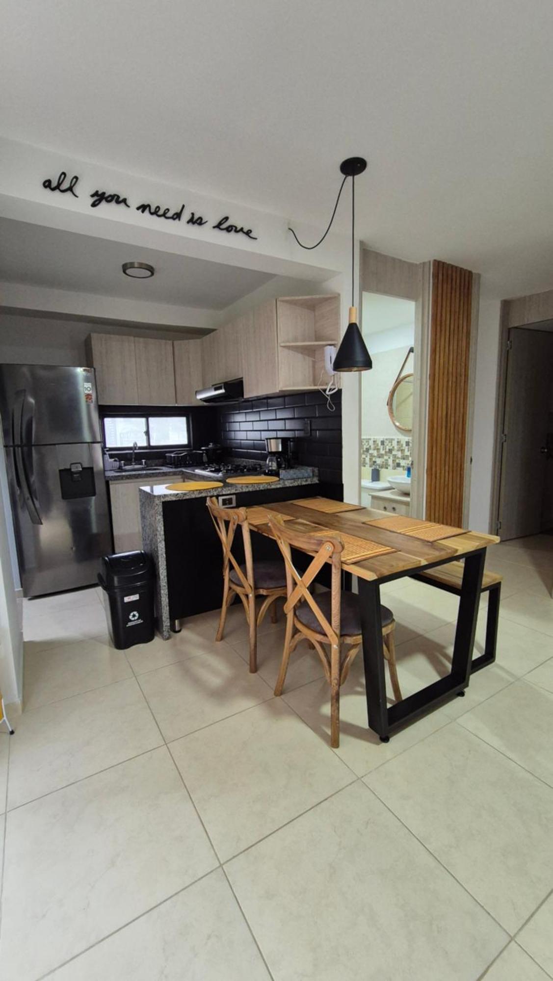 Apartamento Privado Vacacional A 5M Del Aeropuerto, 20 Minutos Del Parque Del Cafe Y Centro De Armenia Con 4 Piscinas, 3 Jacuzzi, Sauna By Molca Xperiences 2H Dış mekan fotoğraf