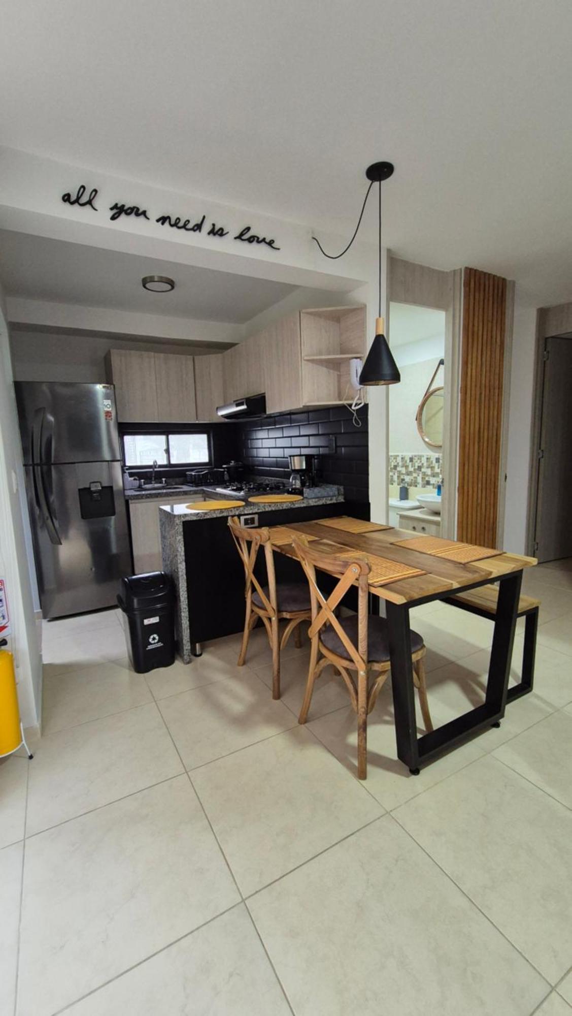 Apartamento Privado Vacacional A 5M Del Aeropuerto, 20 Minutos Del Parque Del Cafe Y Centro De Armenia Con 4 Piscinas, 3 Jacuzzi, Sauna By Molca Xperiences 2H Dış mekan fotoğraf